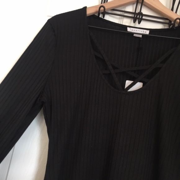 SALE ENDS 1/12 🛍 Skater Dress - Picture 4 of 6